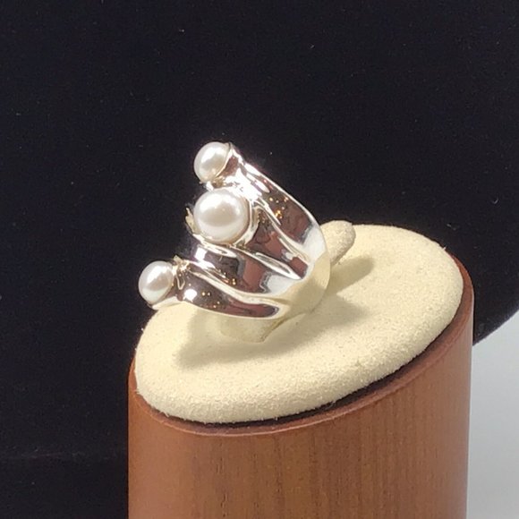 Sterling Silver White Pearl Ring Israel Designer Signed HG 7.2g Size 6 - Picture 2 of 11